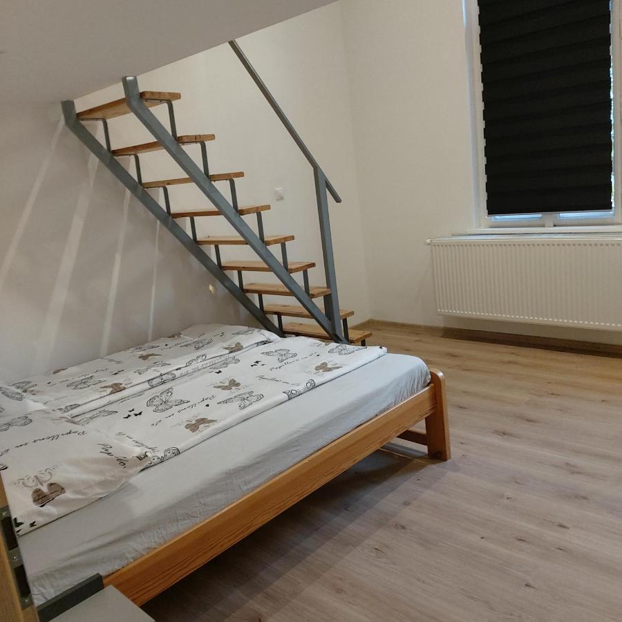 Arkad Center Apartman Сегед Экстерьер фото